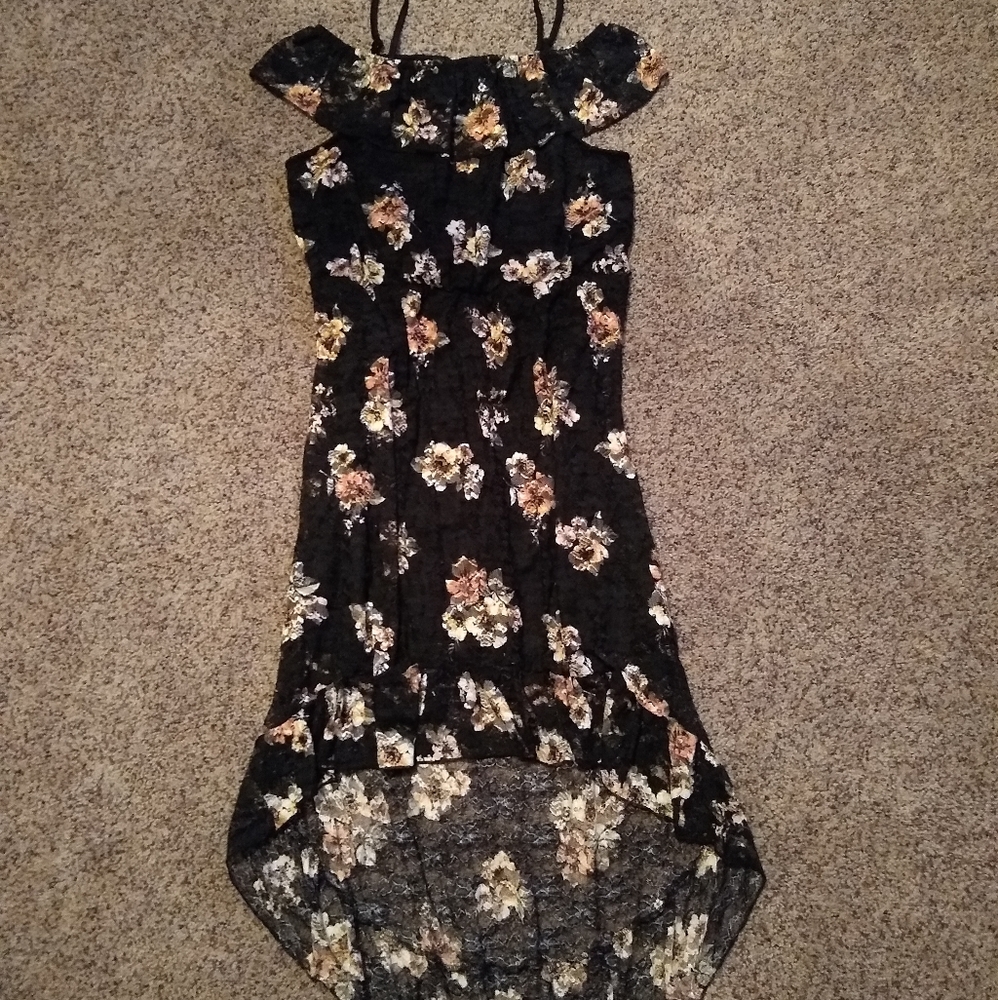 XL Floral Lined Lace Dress
